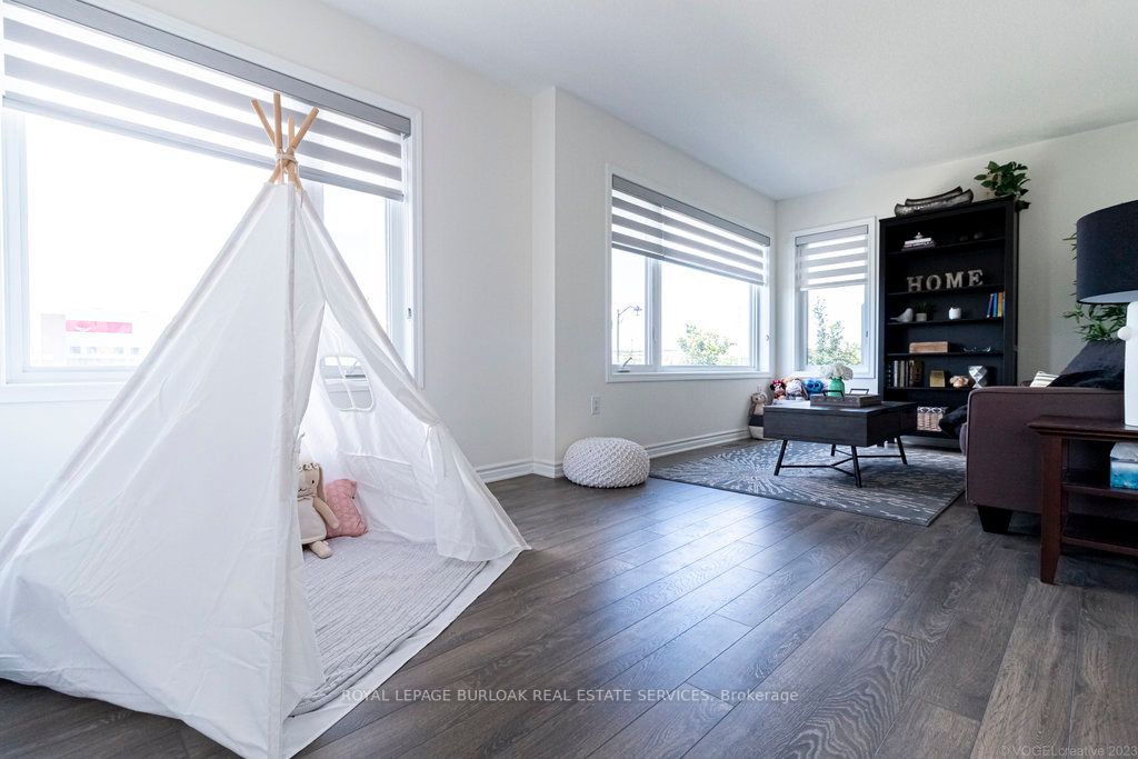1125 Leger Way, #5