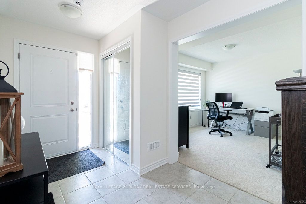1125 Leger Way, #5