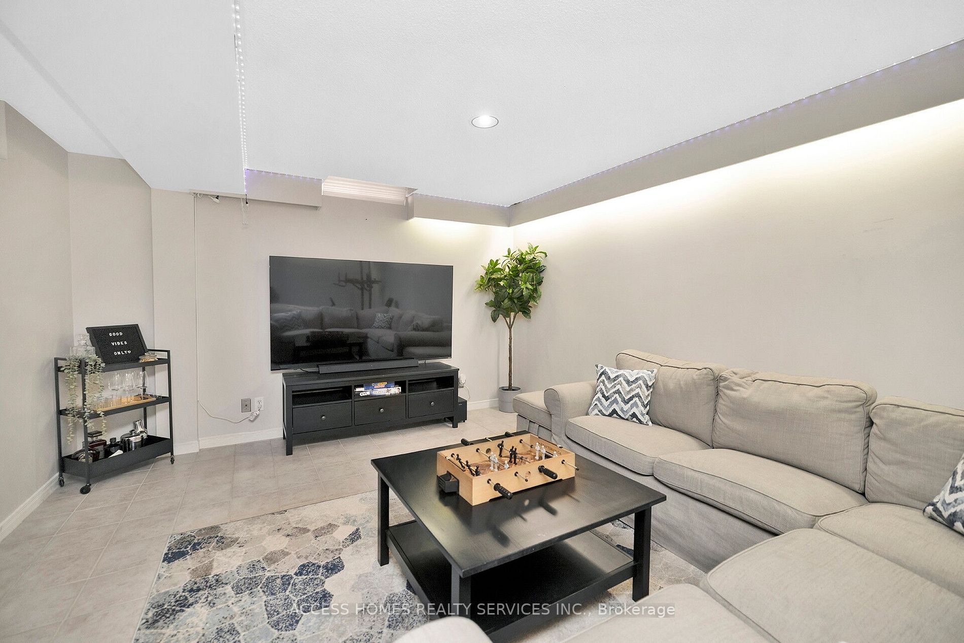 58 Junewood Crescent