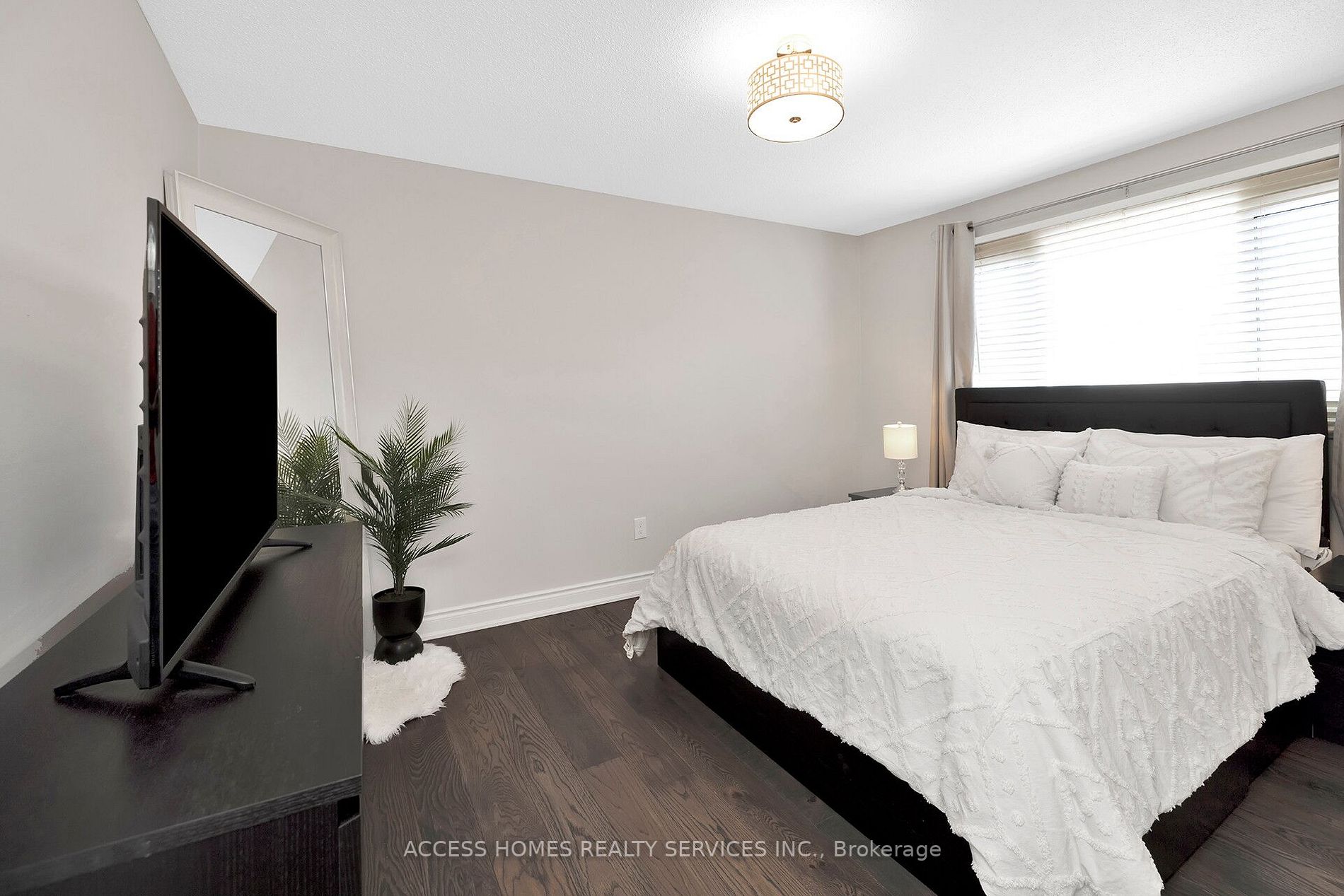 58 Junewood Crescent