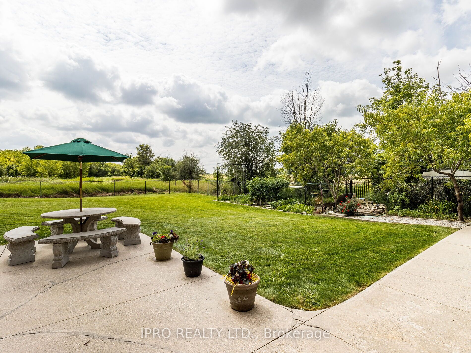 15260 Regional Rd 10 Road