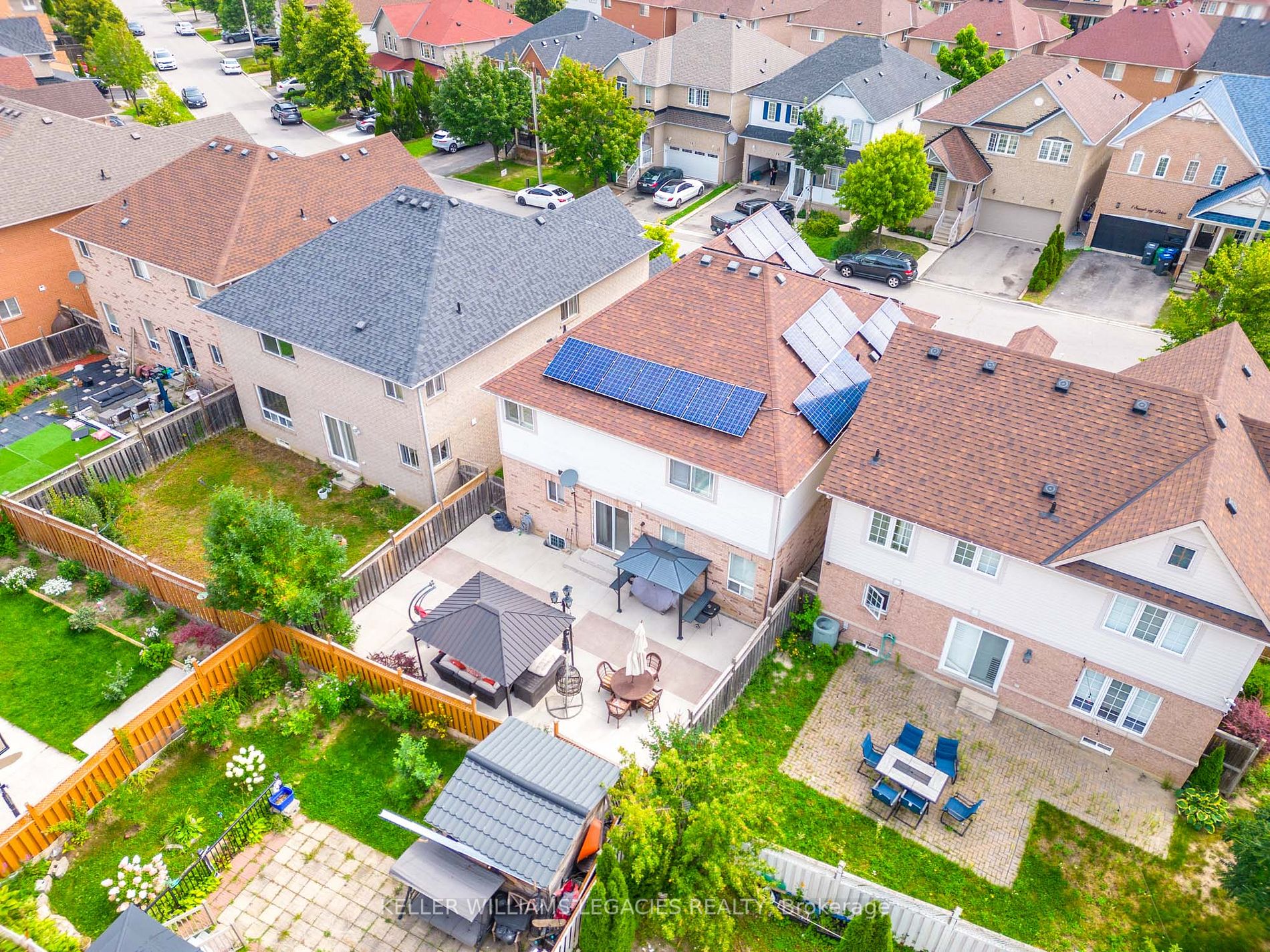 4 Sandway Dr