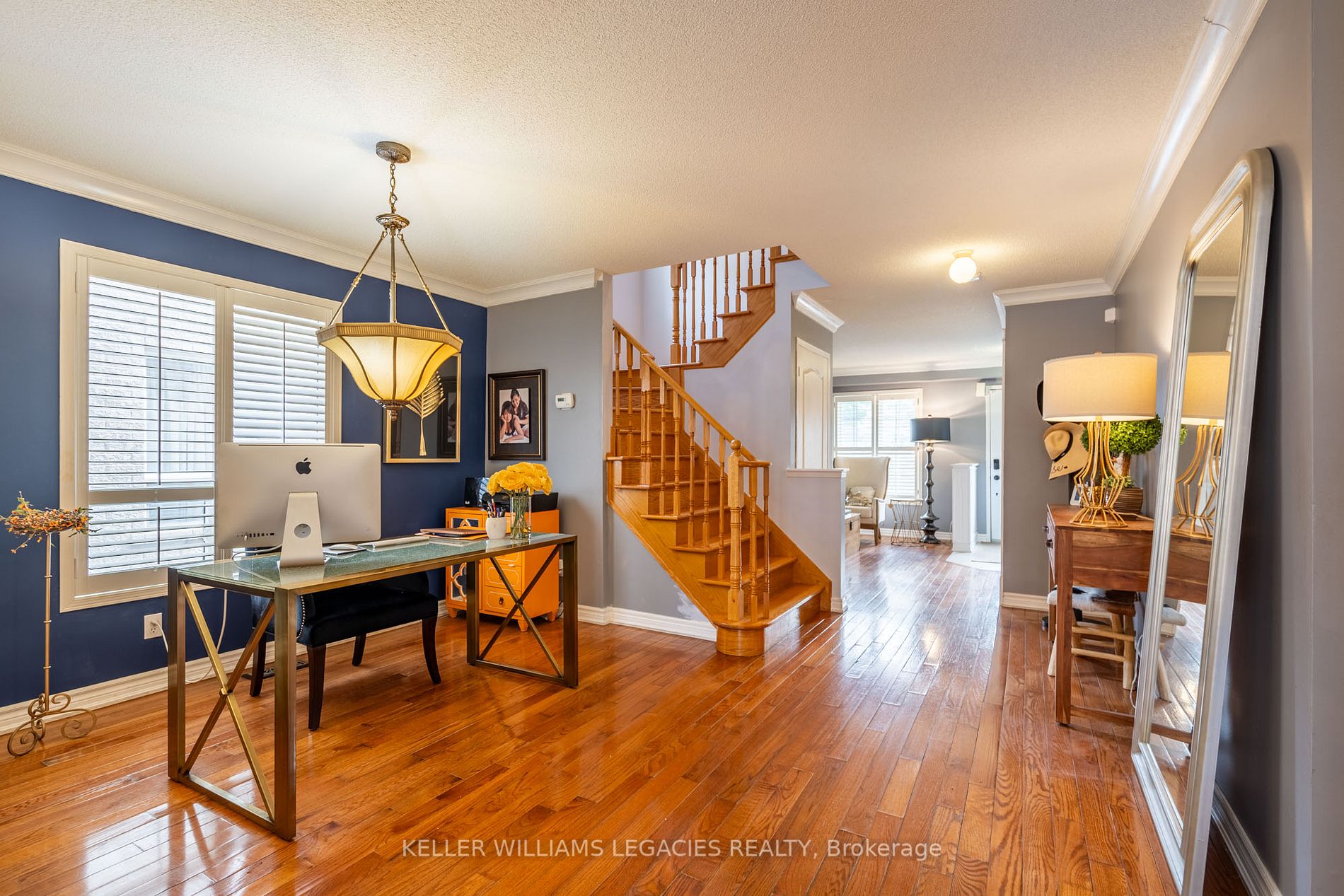 4 Sandway Dr