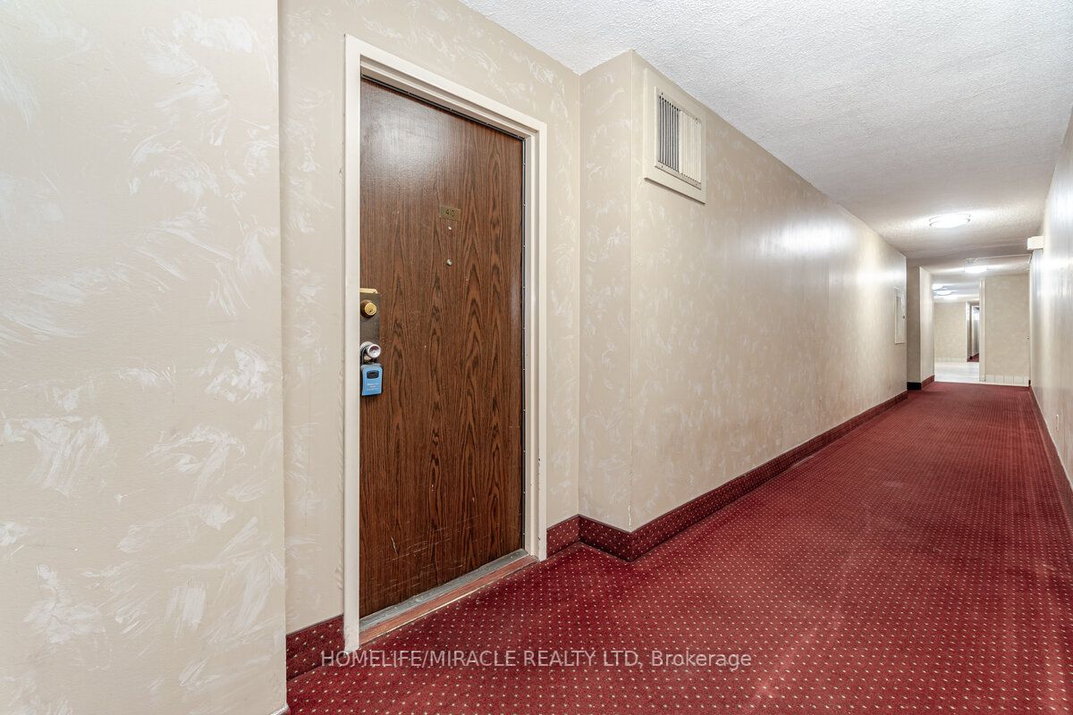 25 Kensington Rd, #410