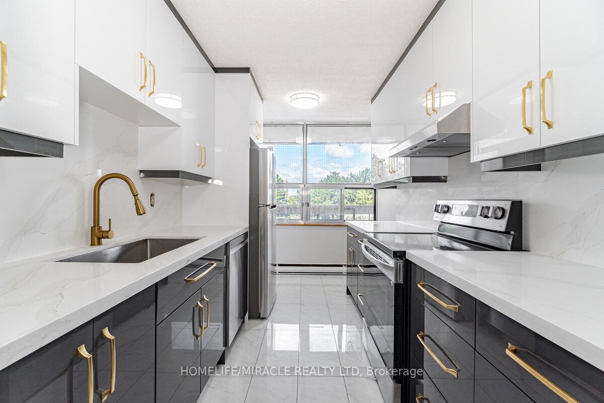 25 Kensington Rd, #410