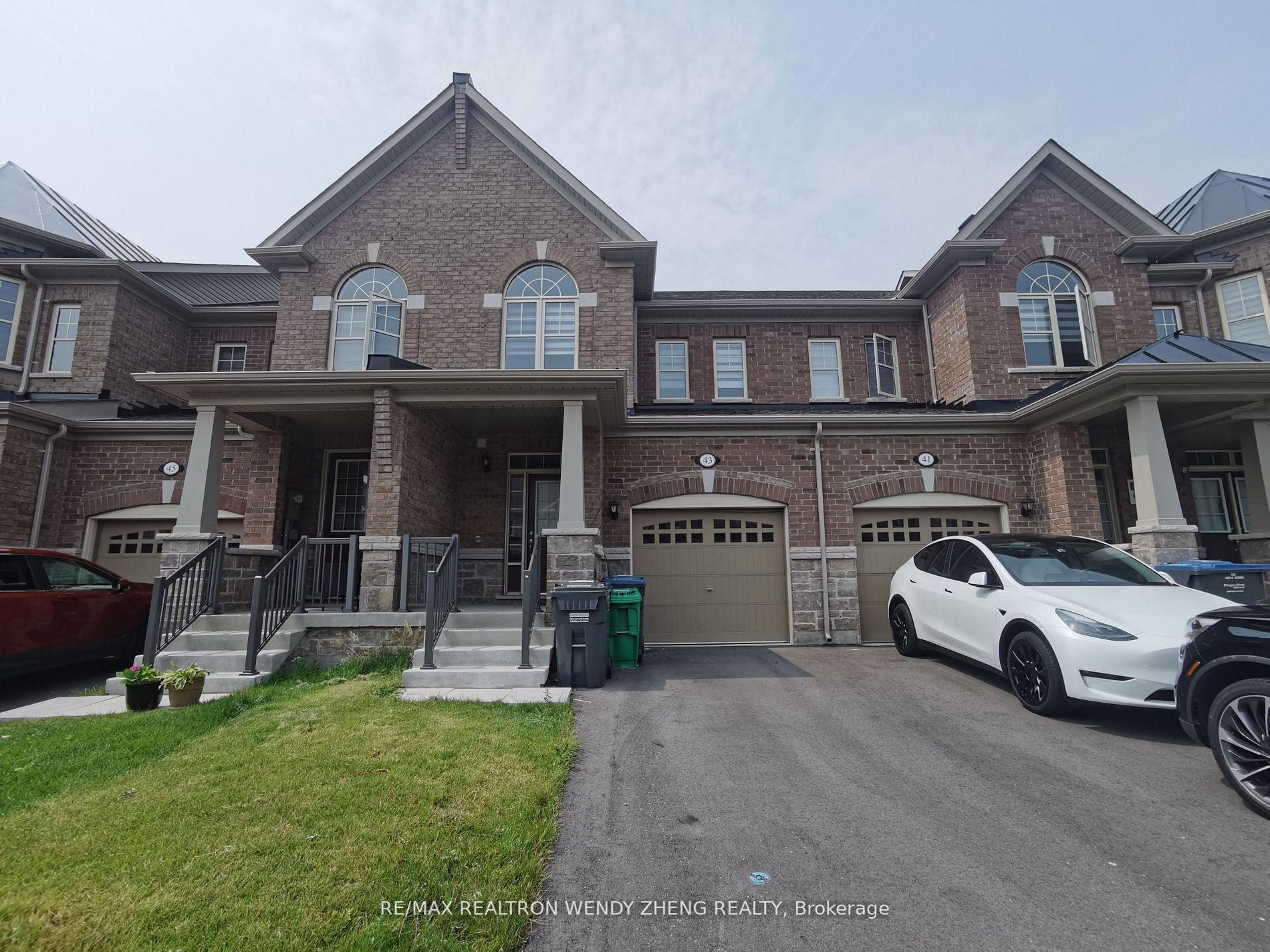 43 Benhurst Crescent