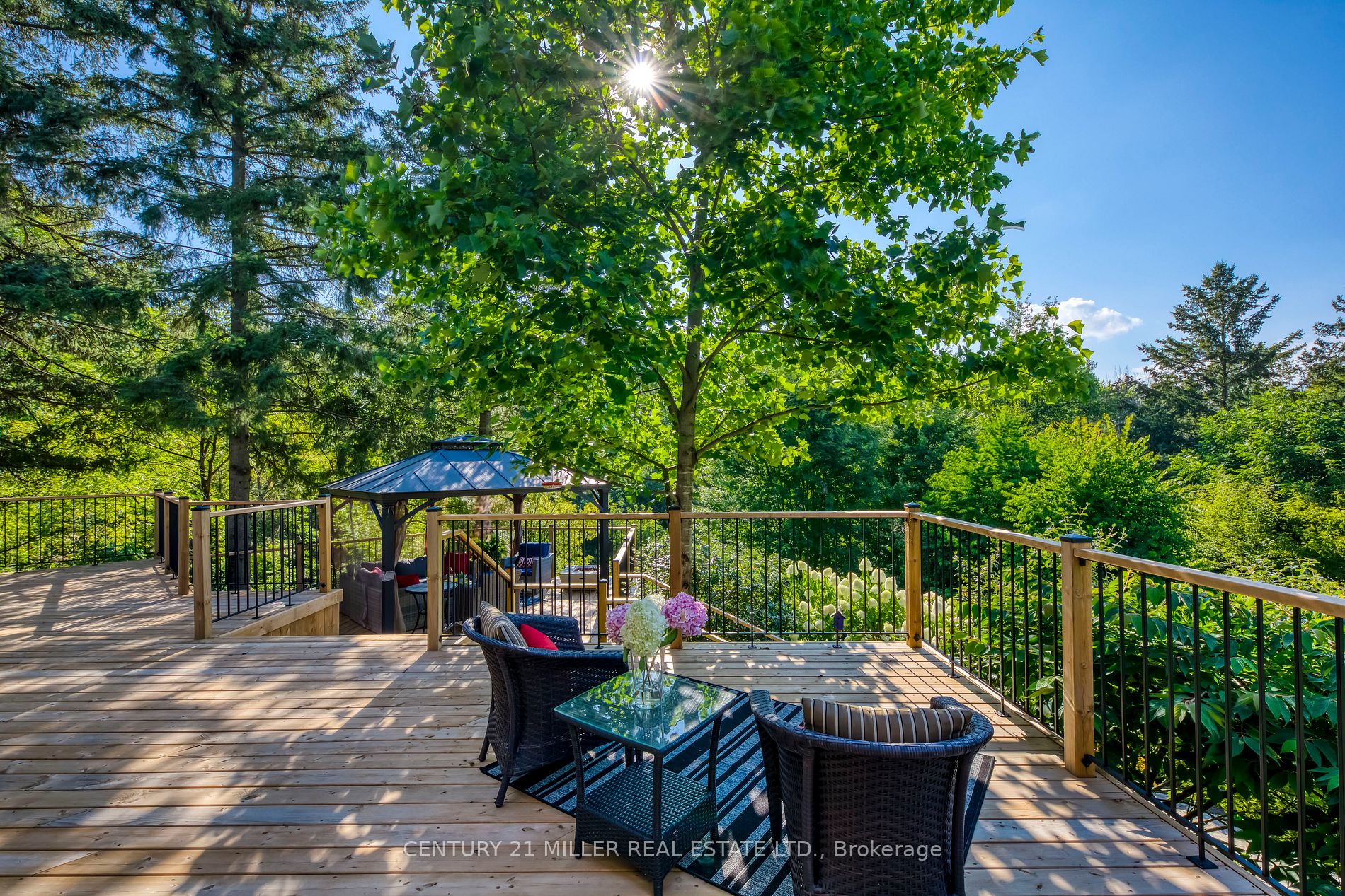 2345 Britannia Rd