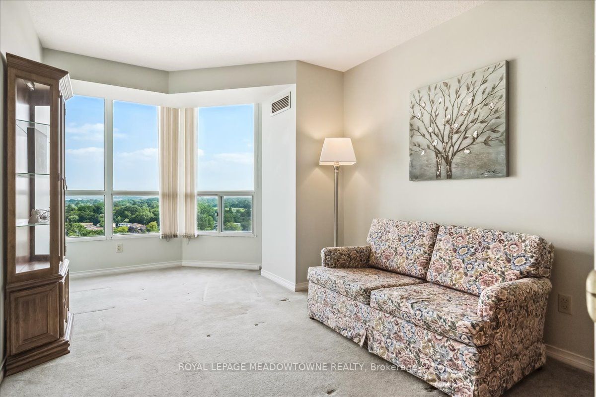 Listing W6749786 - Large Photo # 27
