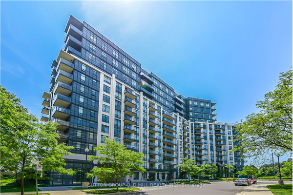 1135 Royal York Rd, Toronto