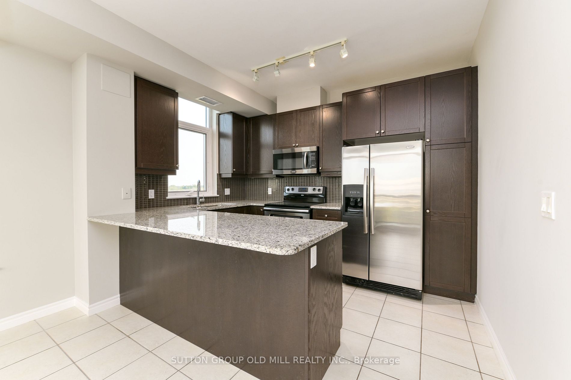 1135 Royal York Rd, #917