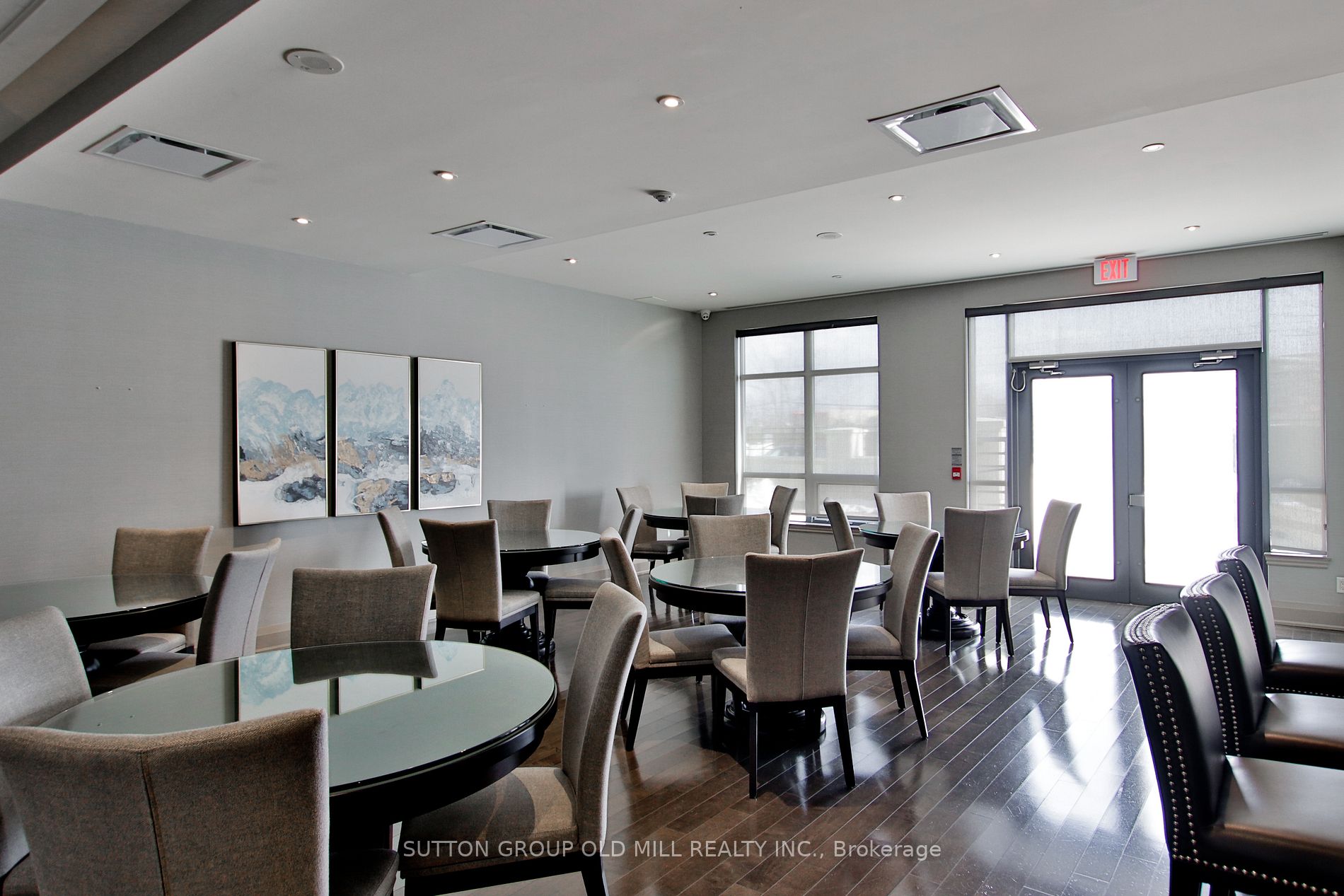 1135 Royal York Rd, #917