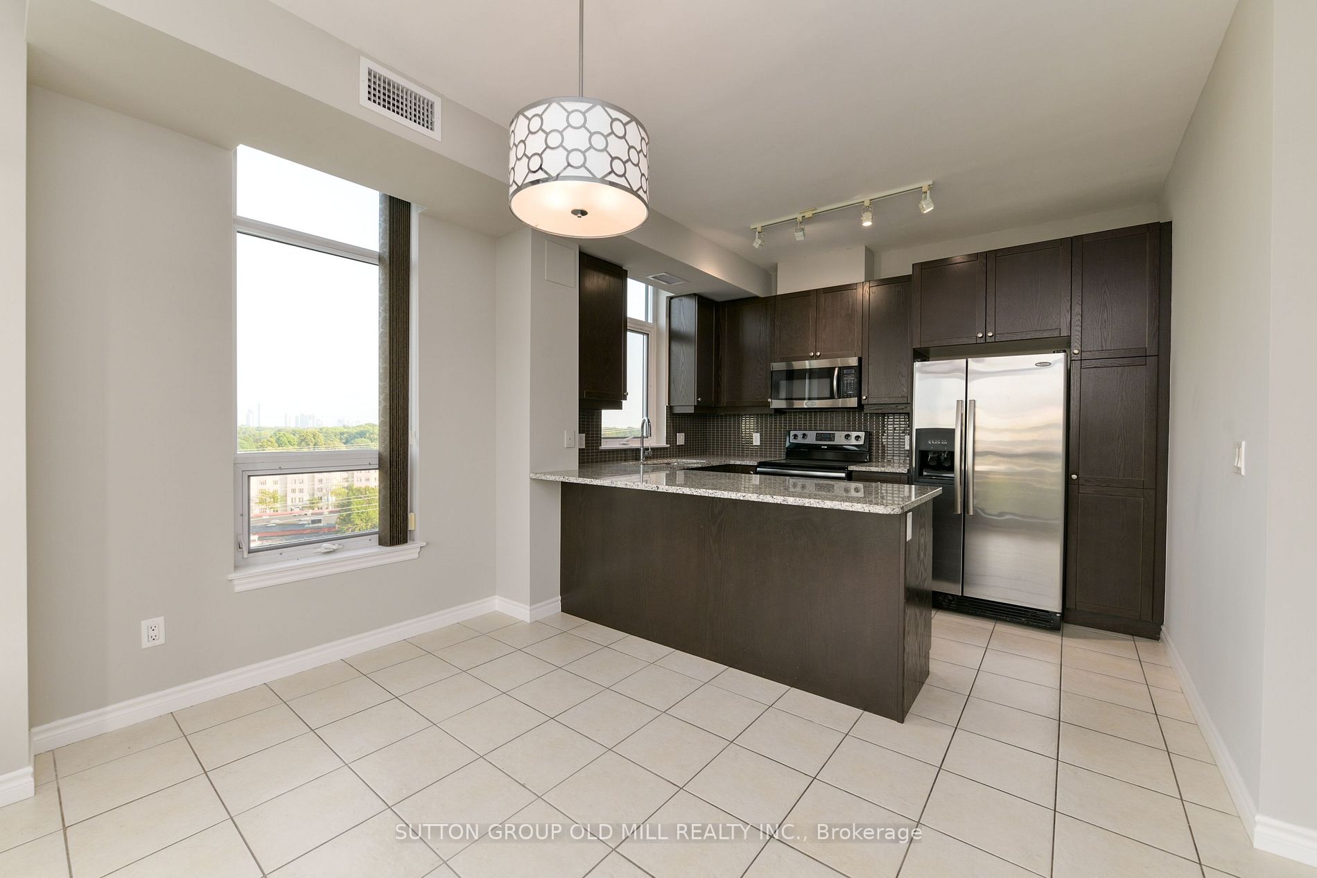 1135 Royal York Rd, #917