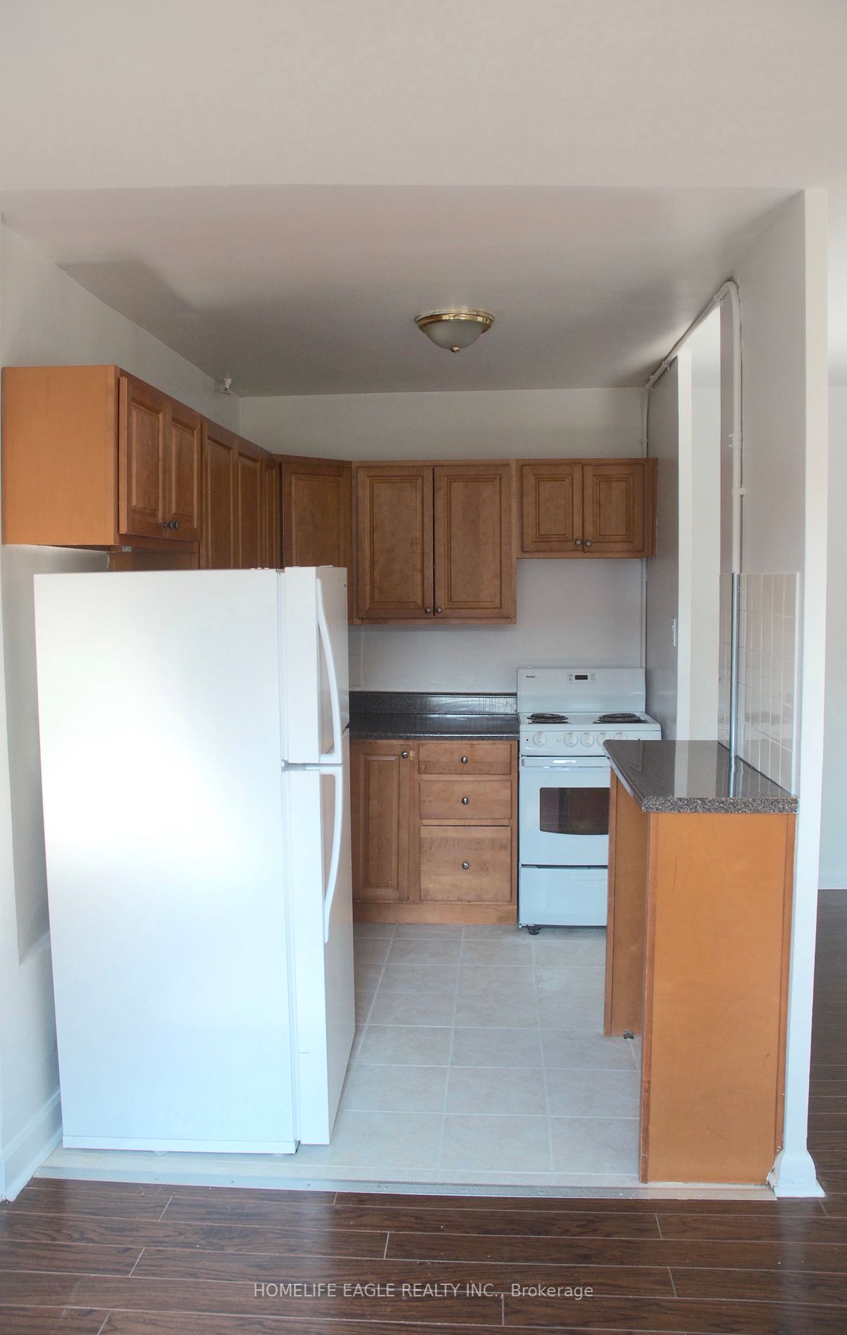 4 Hill Height Rd, #304