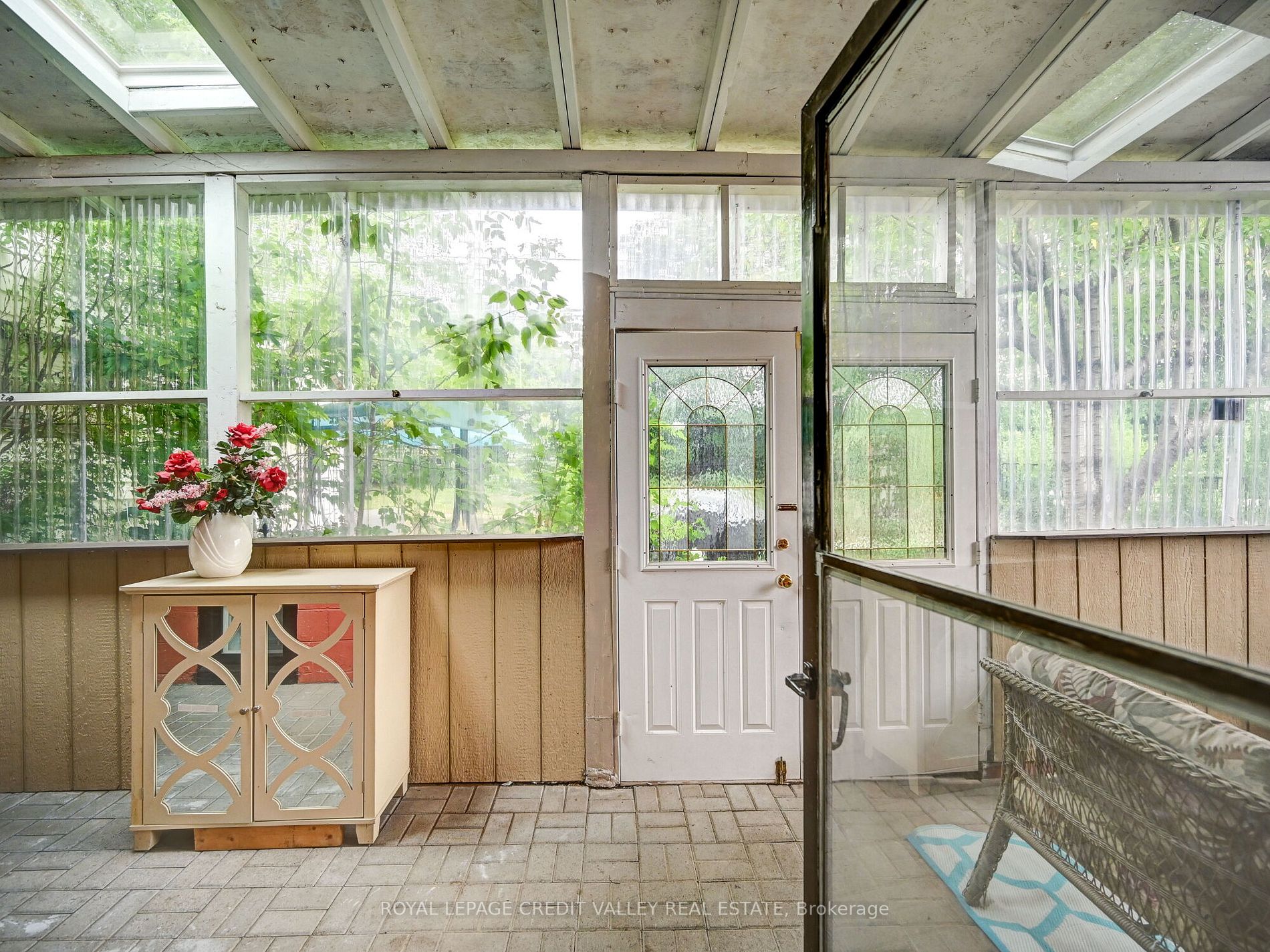 39 Eldomar Ave