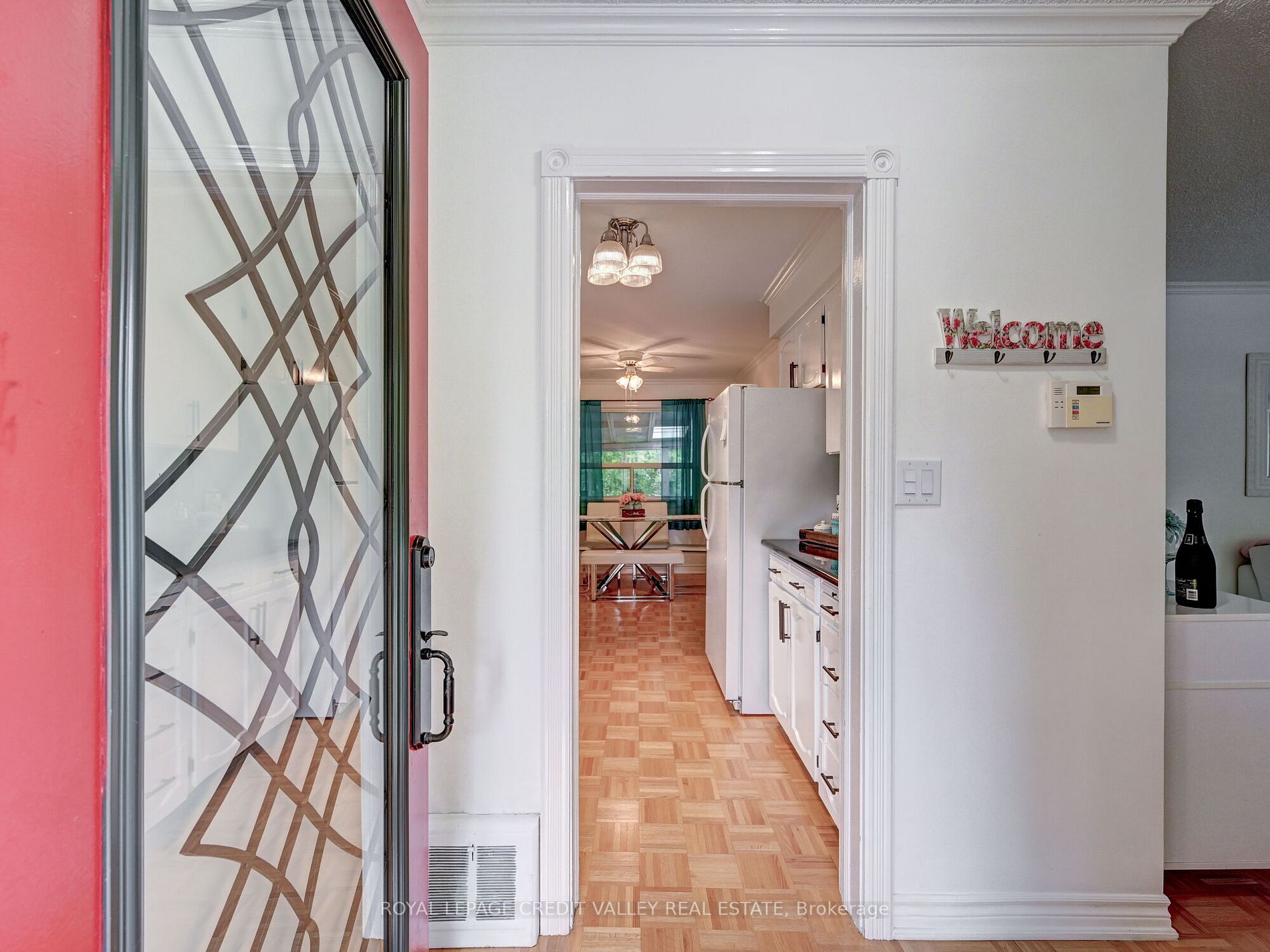 39 Eldomar Ave