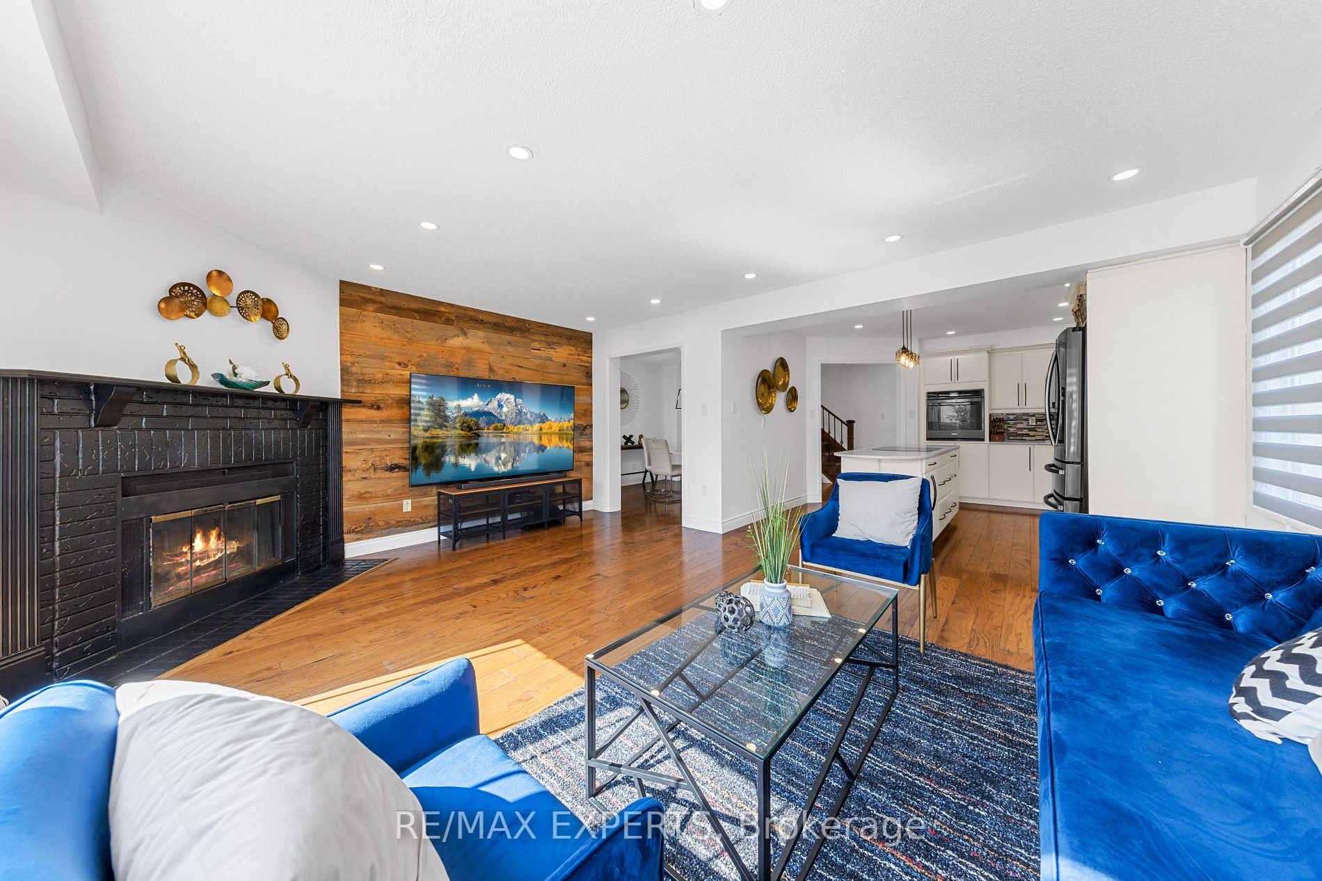 47 Wooliston Cres