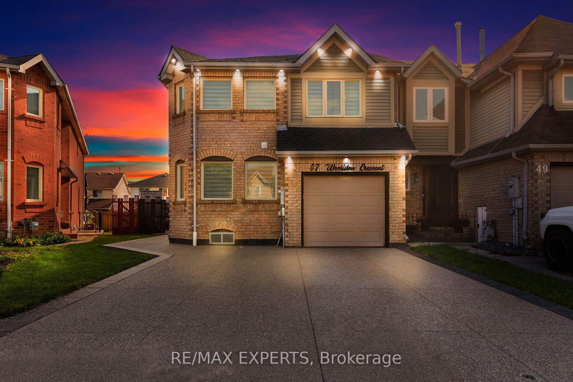 47 Wooliston Cres