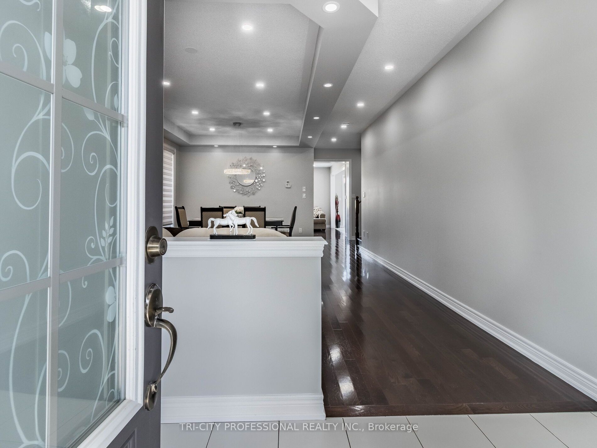 35 Angelgate Rd