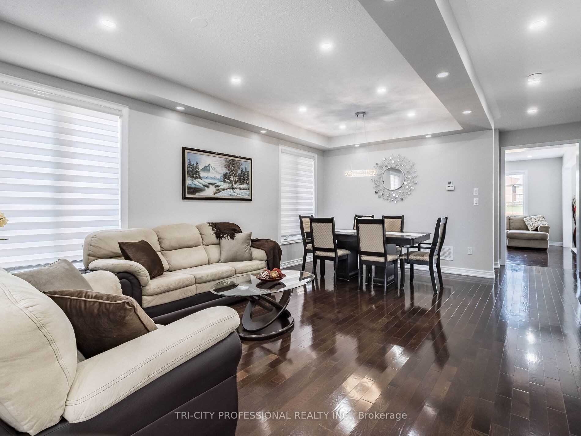35 Angelgate Rd