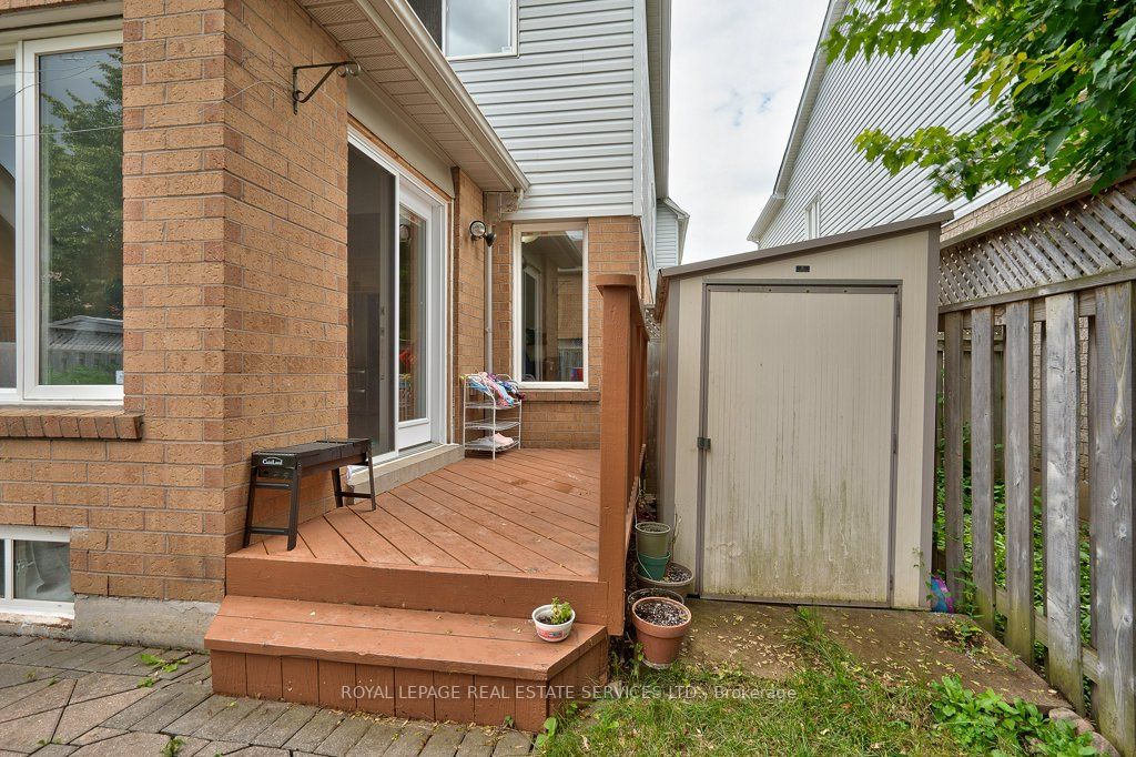 2844 Galleon Cres