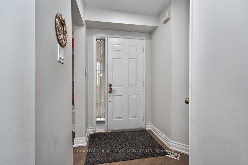2844 Galleon Cres