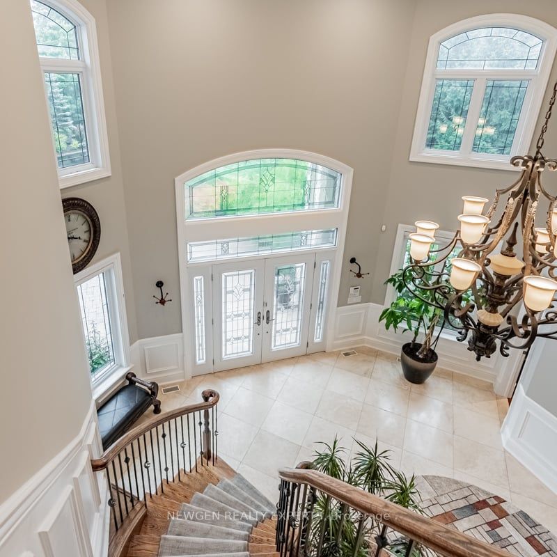 15 Abbitt Cres