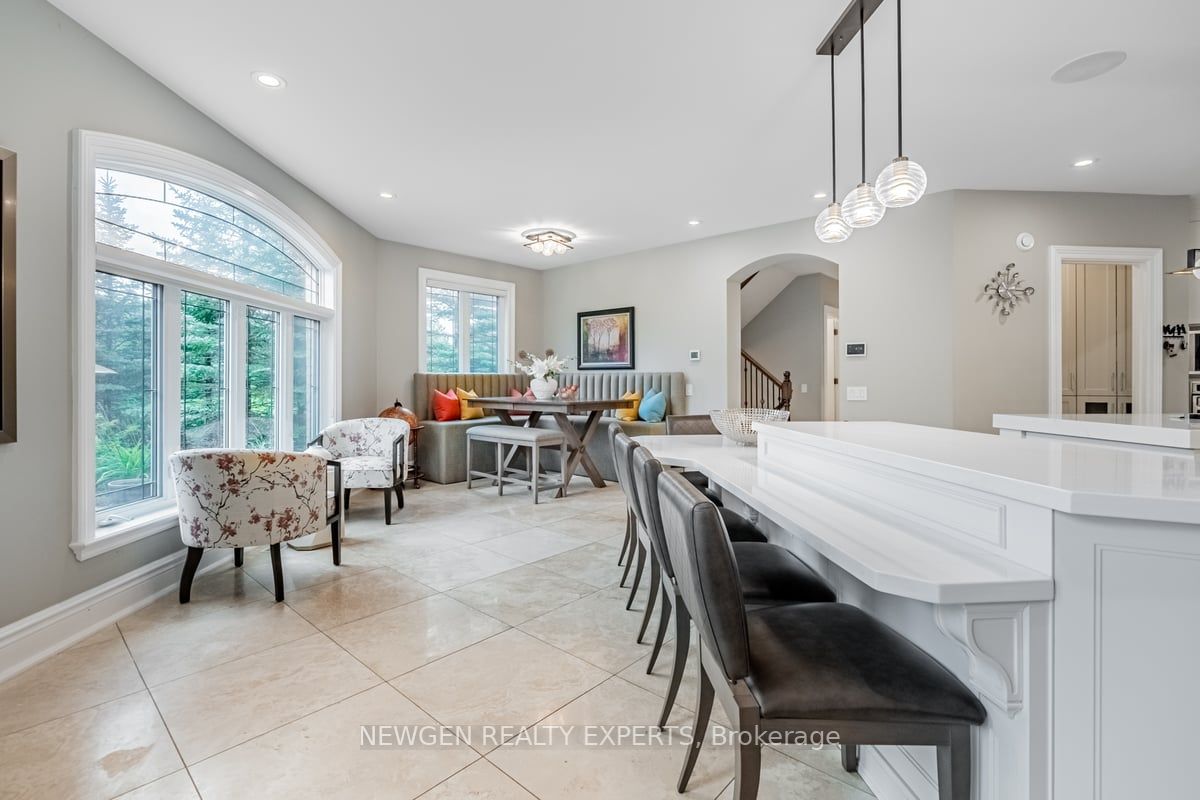 15 Abbitt Cres