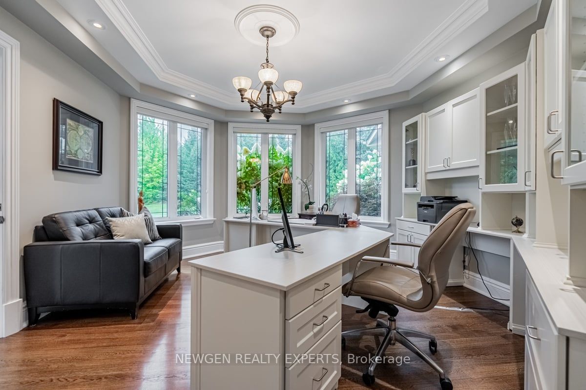 15 Abbitt Cres