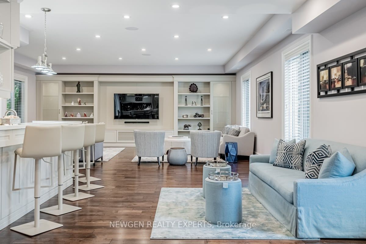 15 Abbitt Cres