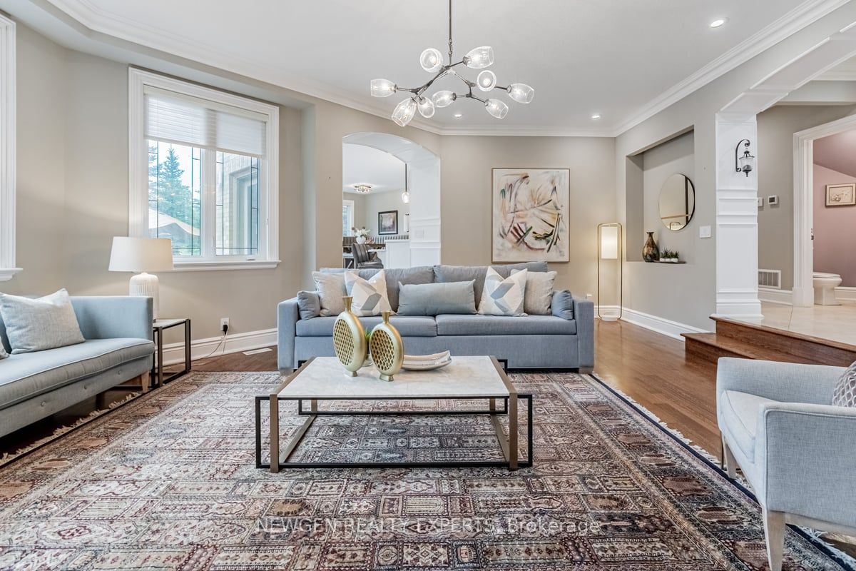 15 Abbitt Cres