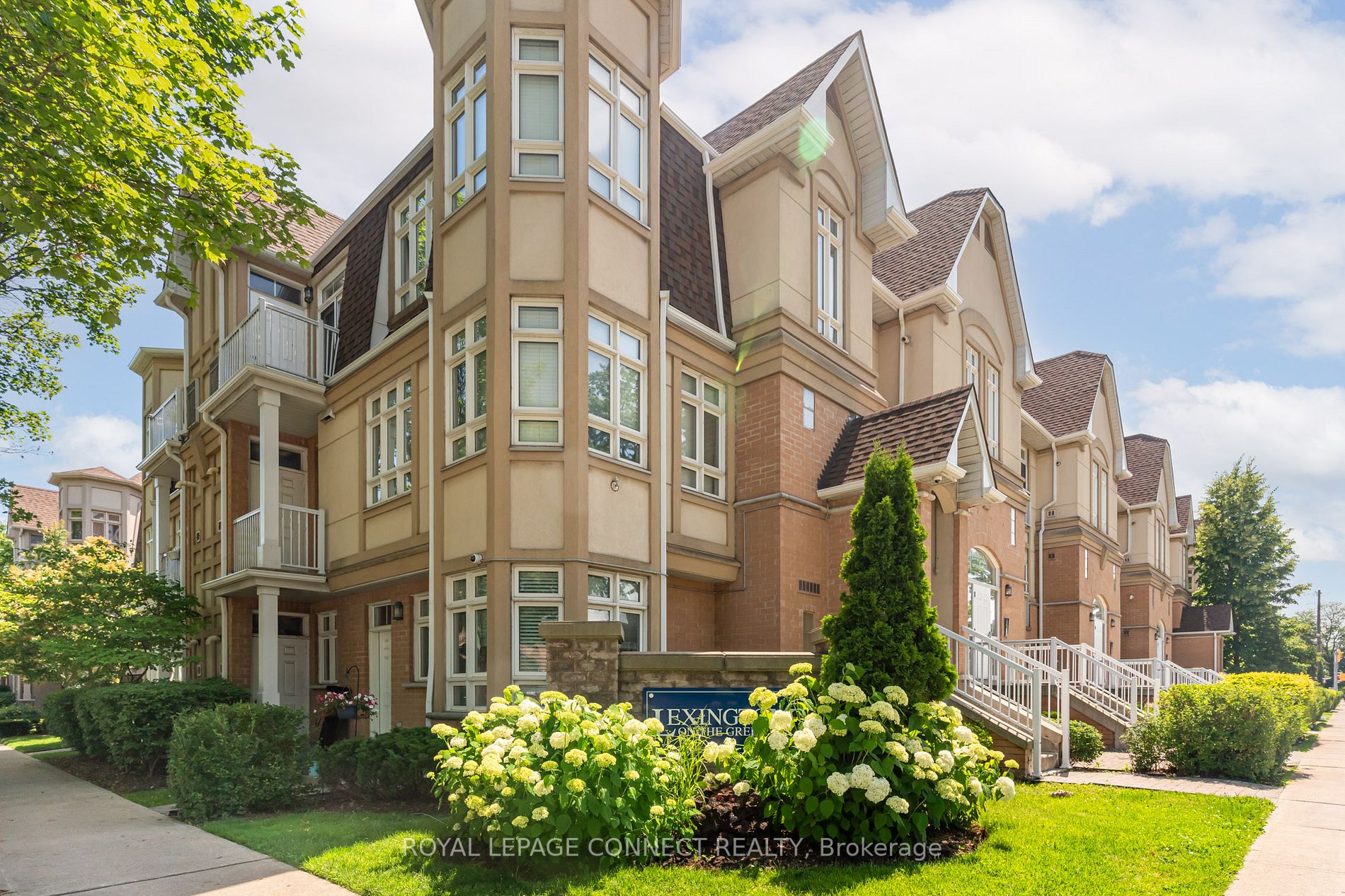 11 Pine St, #2