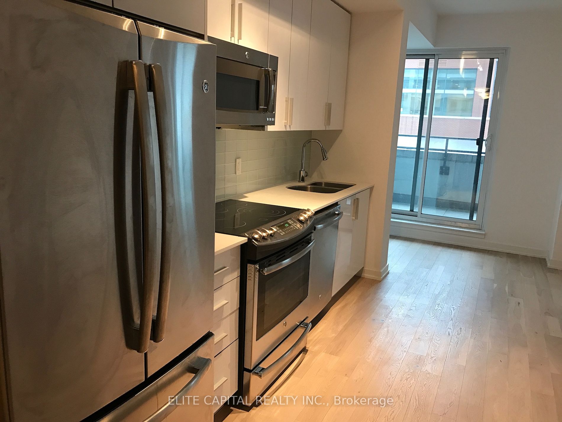 2212 Lake Shore Blvd W, #311