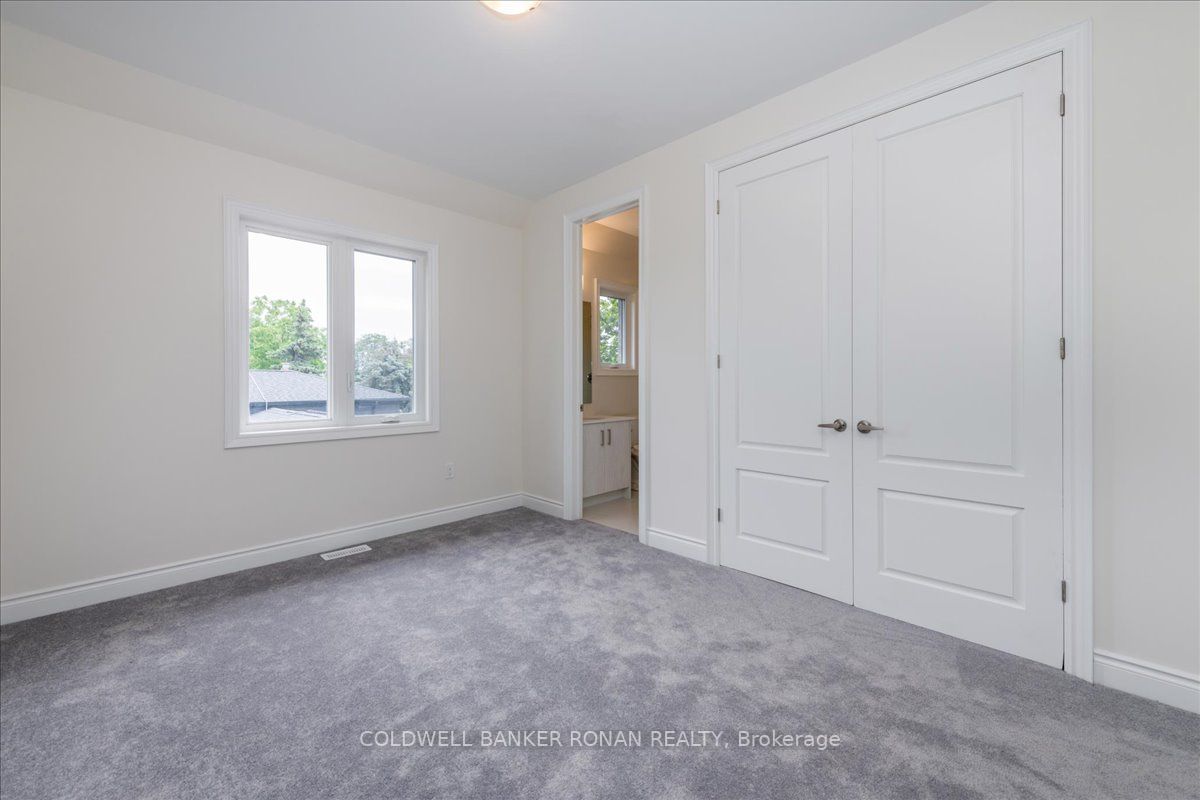457 Warminster Dr