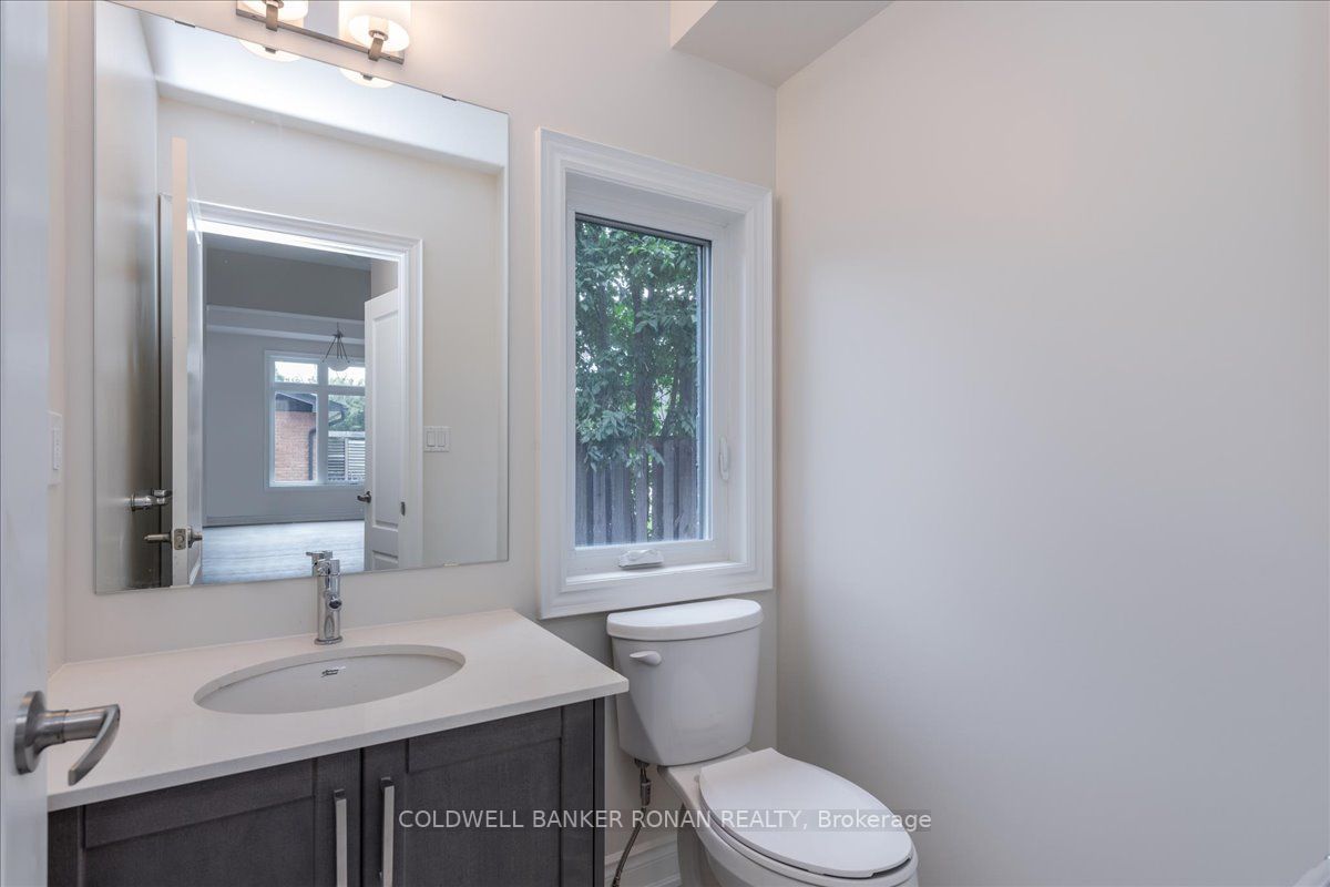 457 Warminster Dr