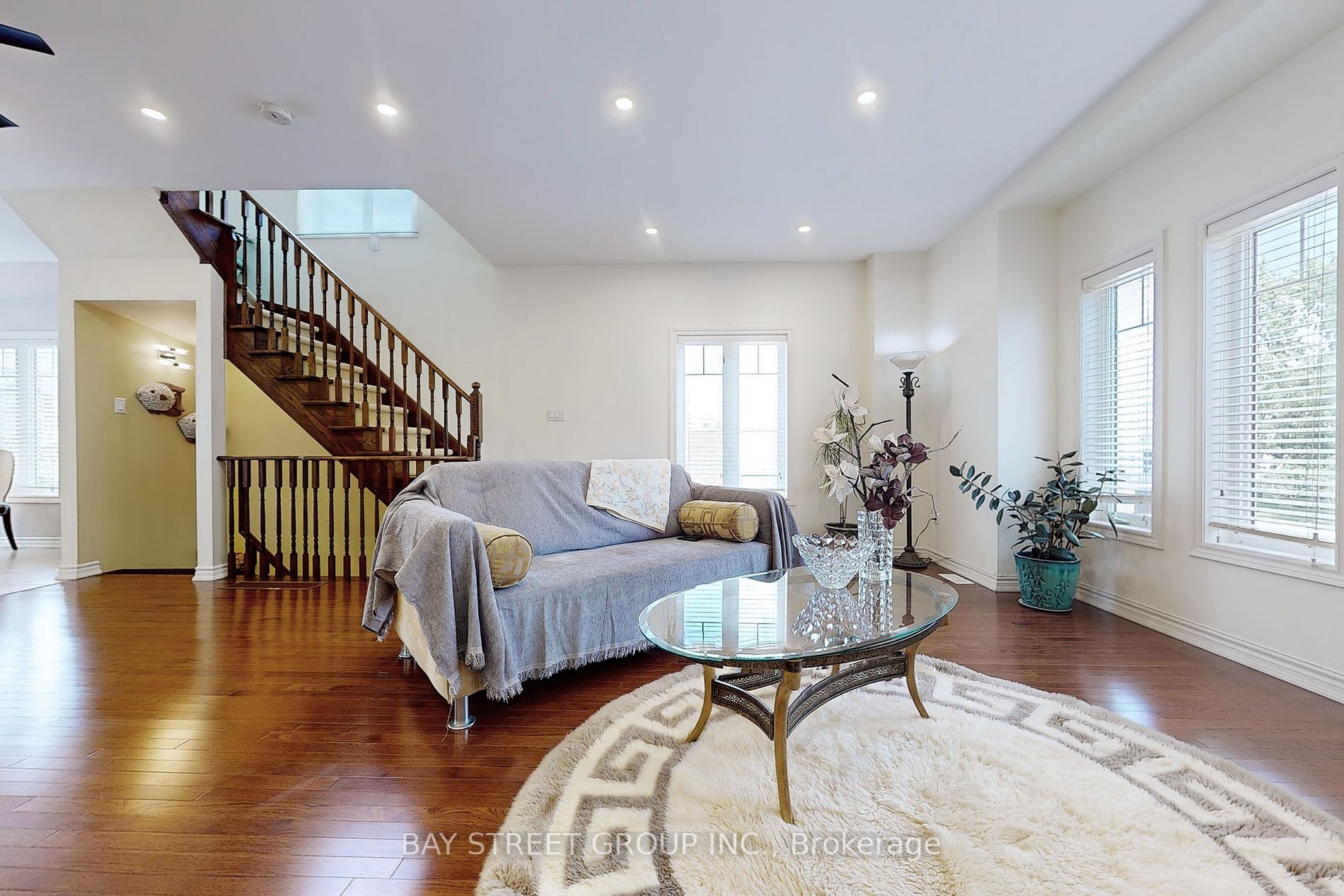 2598 Glengarry Rd, #23
