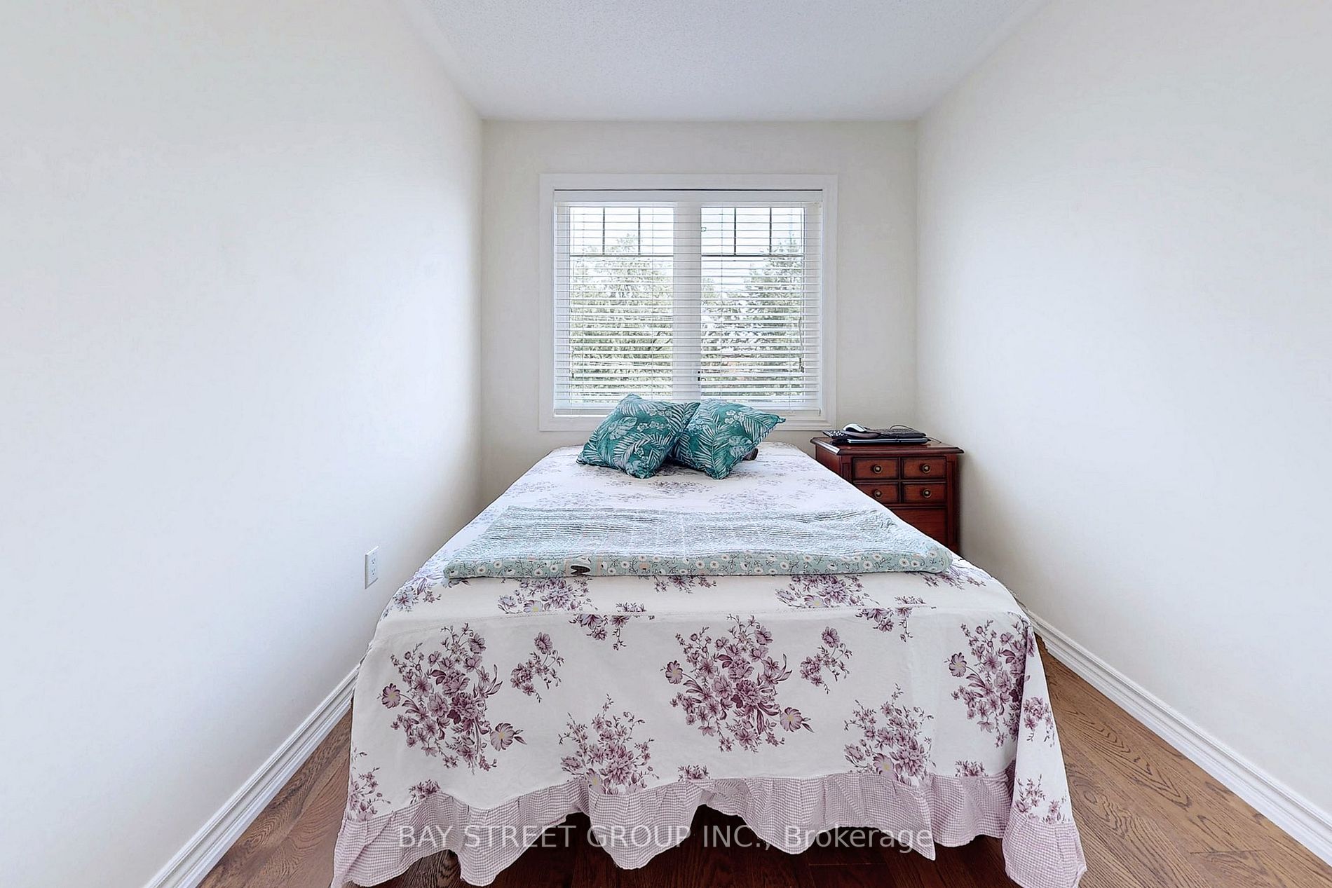 2598 Glengarry Rd, #23
