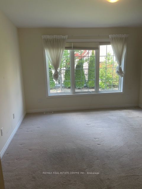 10 Lacorra Way, #5