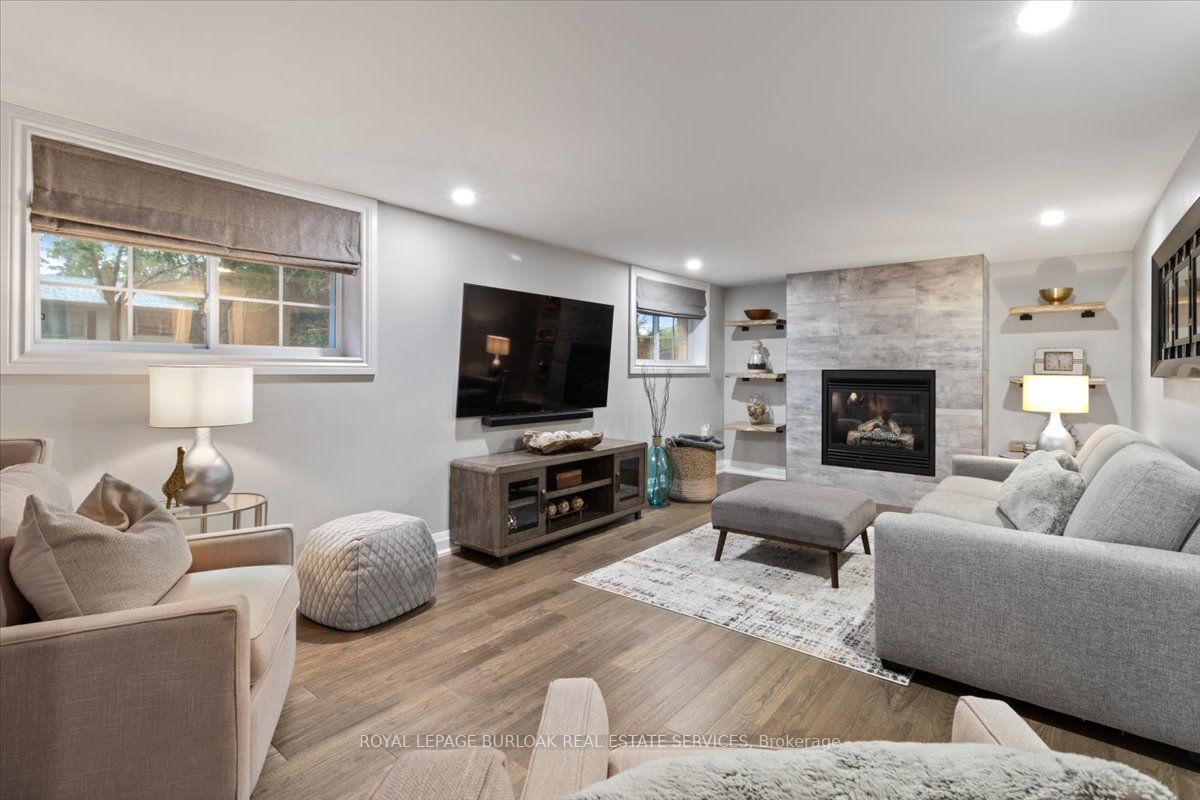 435 Wilson Ave