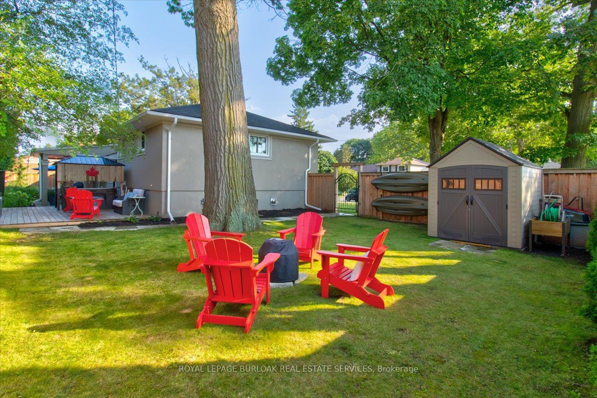435 Wilson Ave
