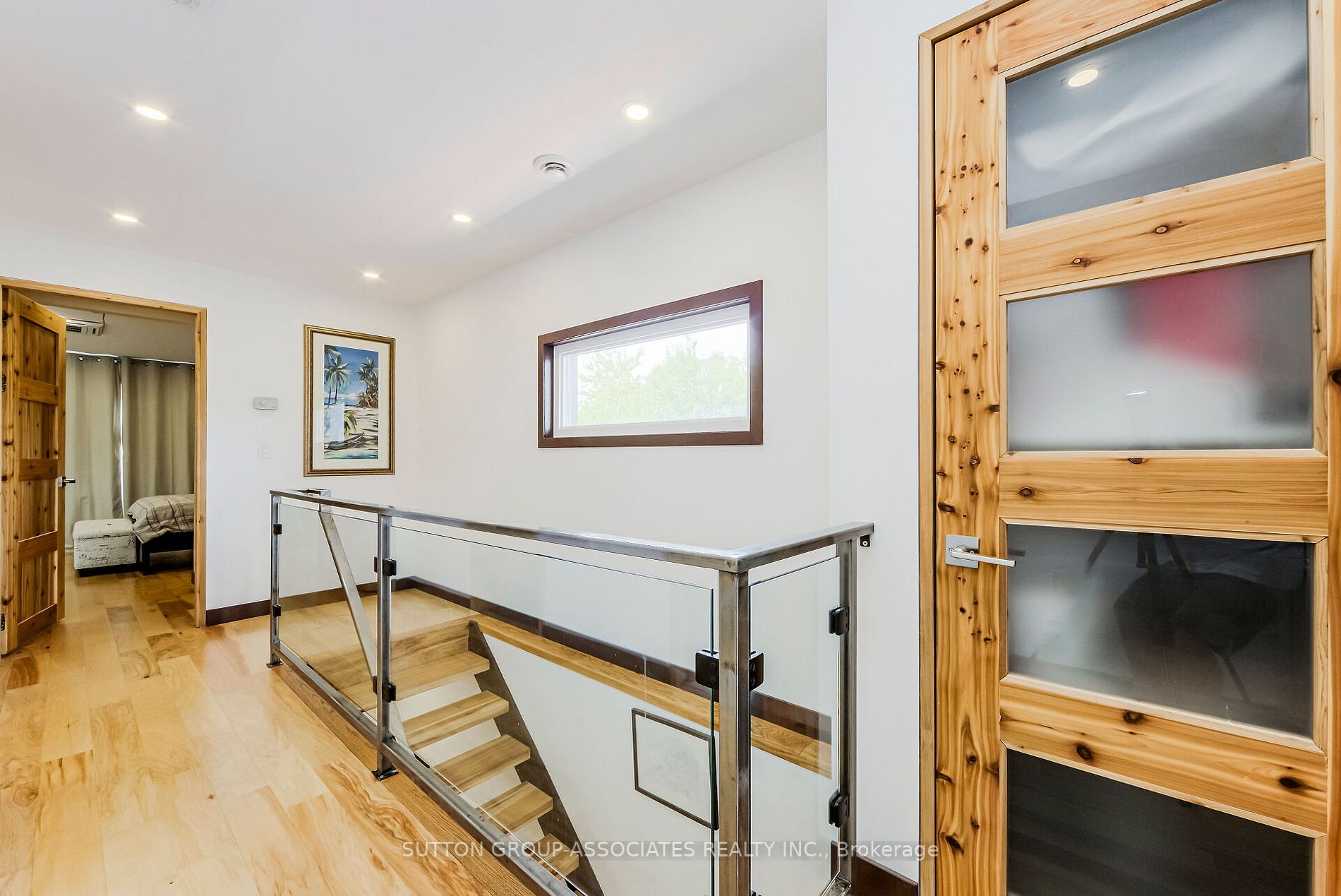 48 Greendale Ave