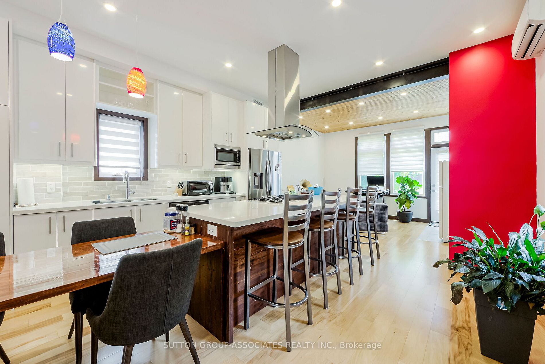 48 Greendale Ave