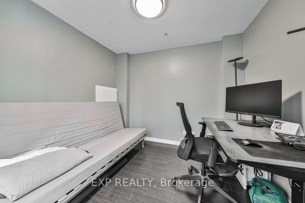 588 Annette Street, #205
