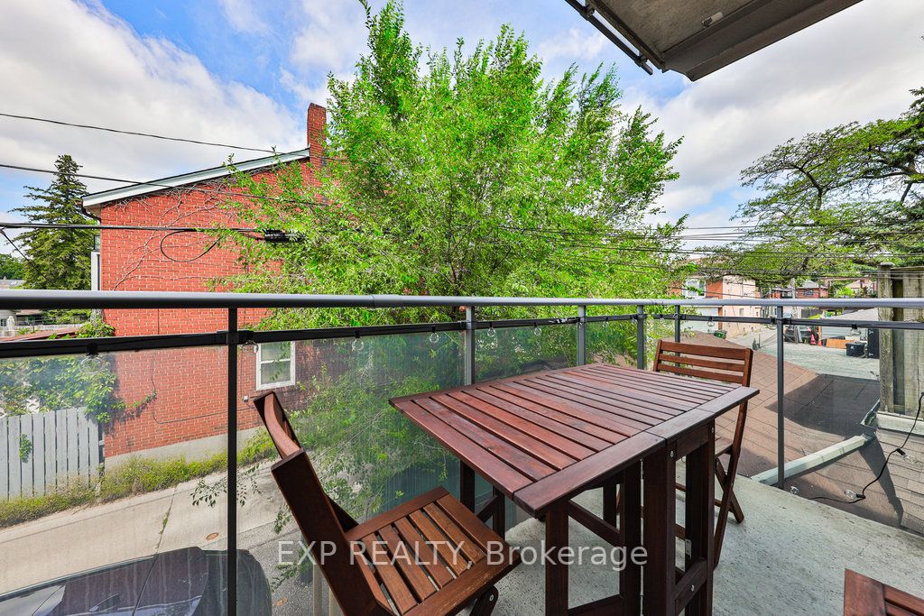 588 Annette Street, #205