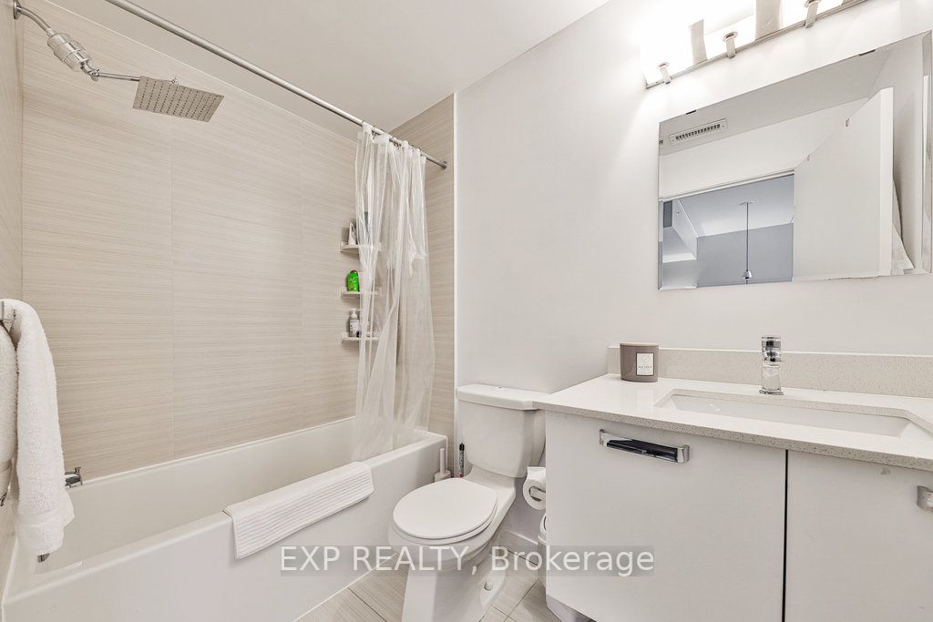 588 Annette Street, #205
