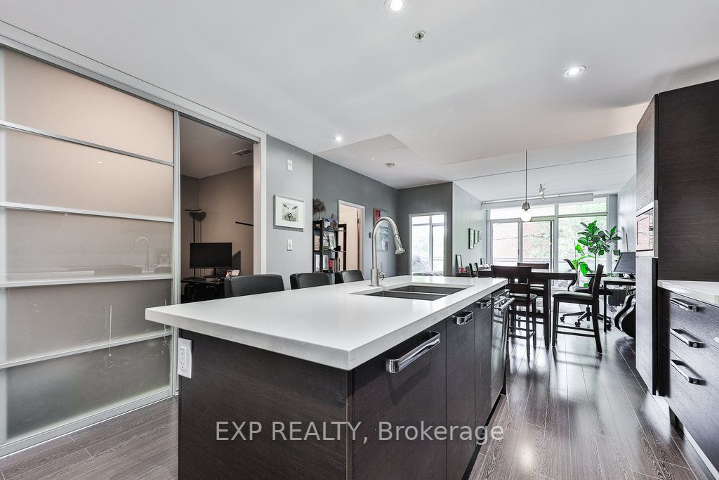 588 Annette Street, #205