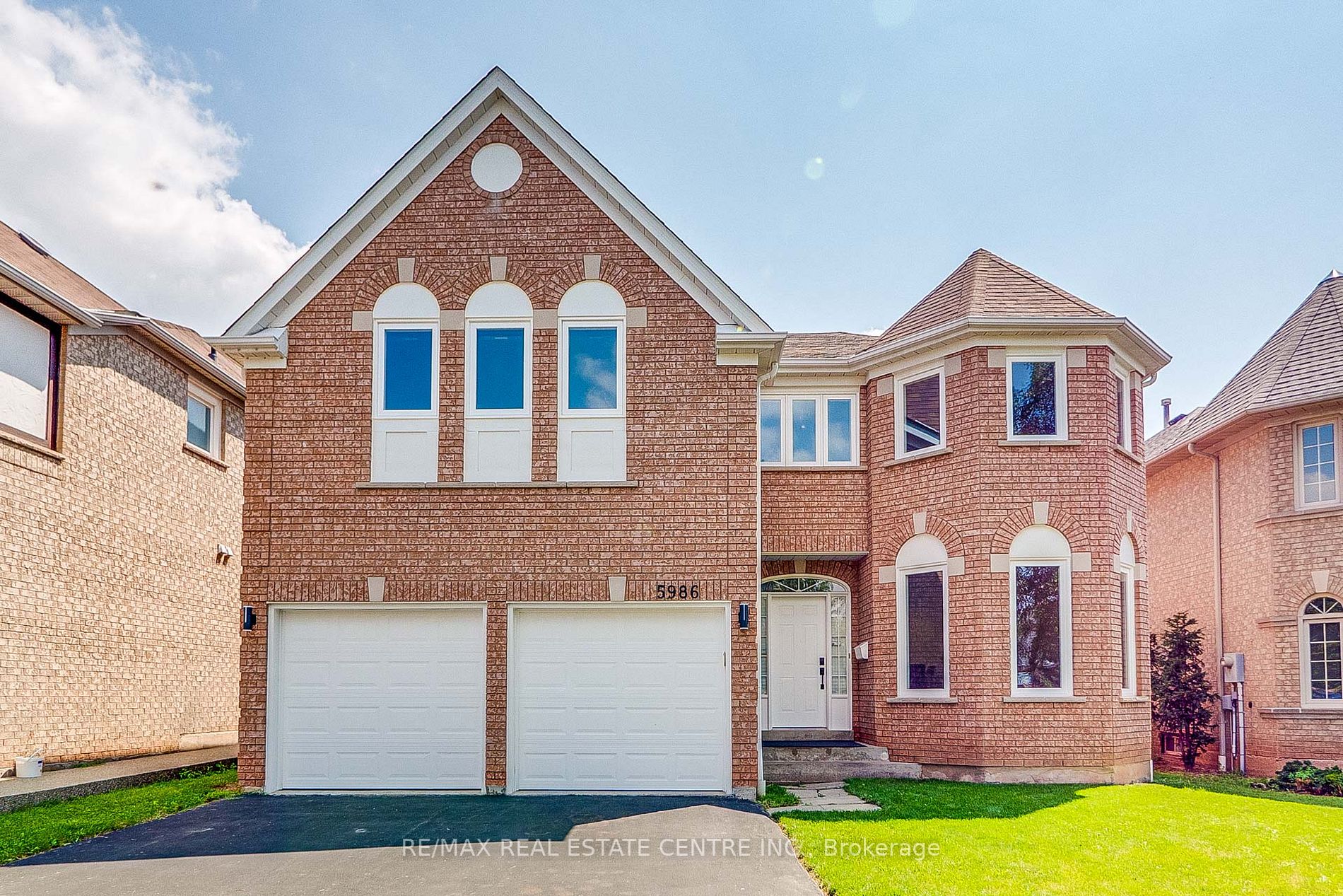 5986 Bell Harbour Dr