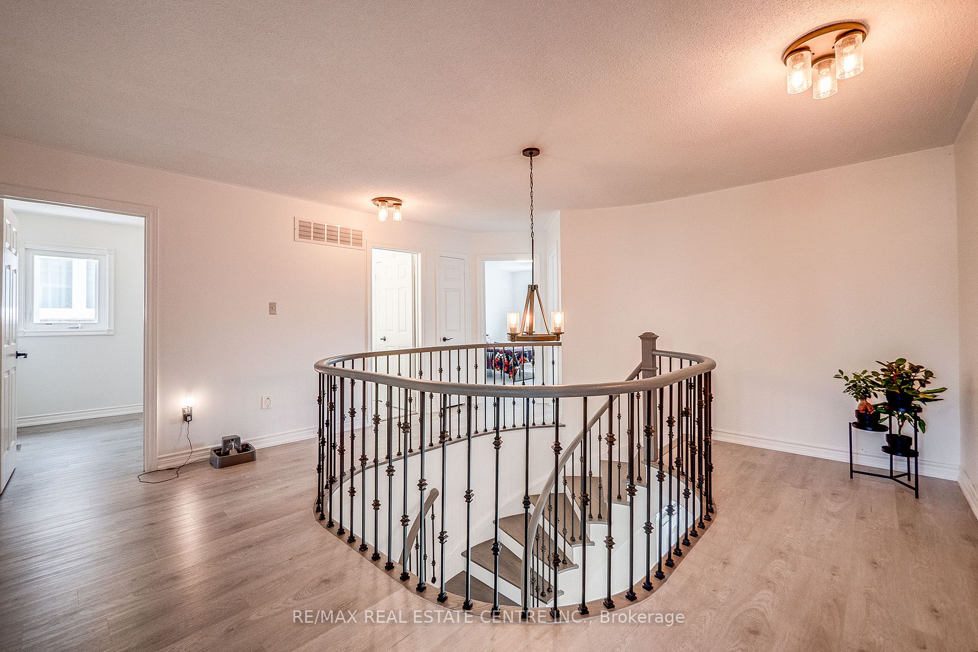 5986 Bell Harbour Dr