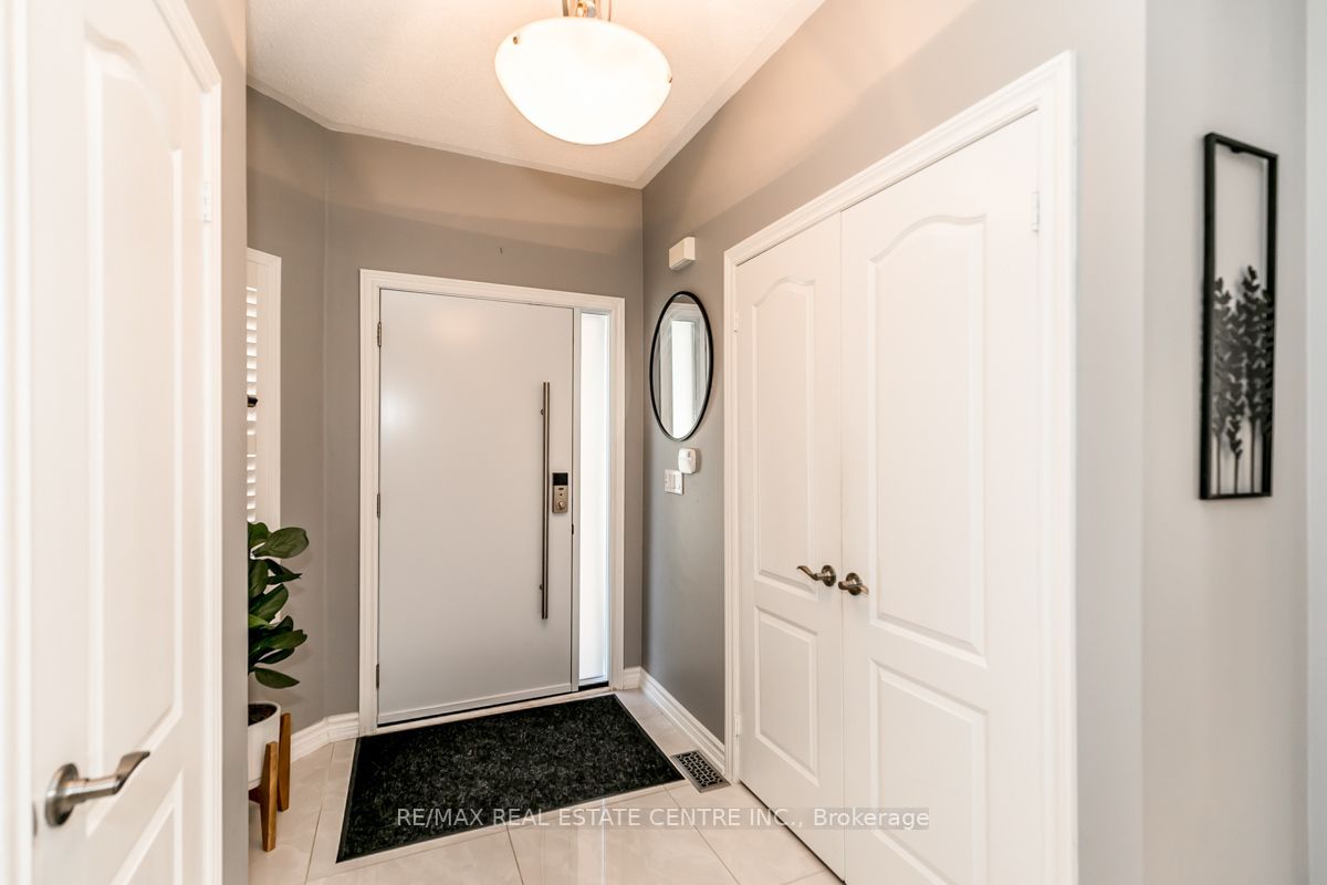 7501 Doverwood Dr