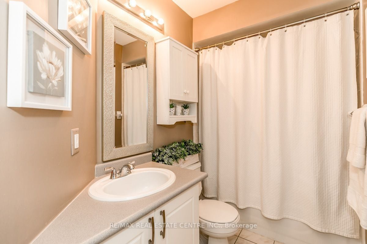 7501 Doverwood Dr