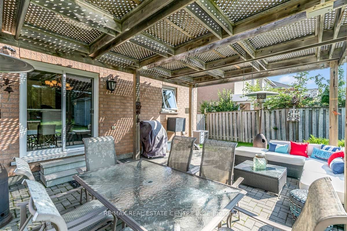 7501 Doverwood Dr